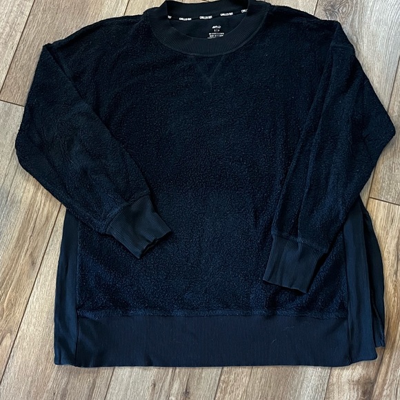 aerie Tops - Aerie chilled out fleece sweatshirt